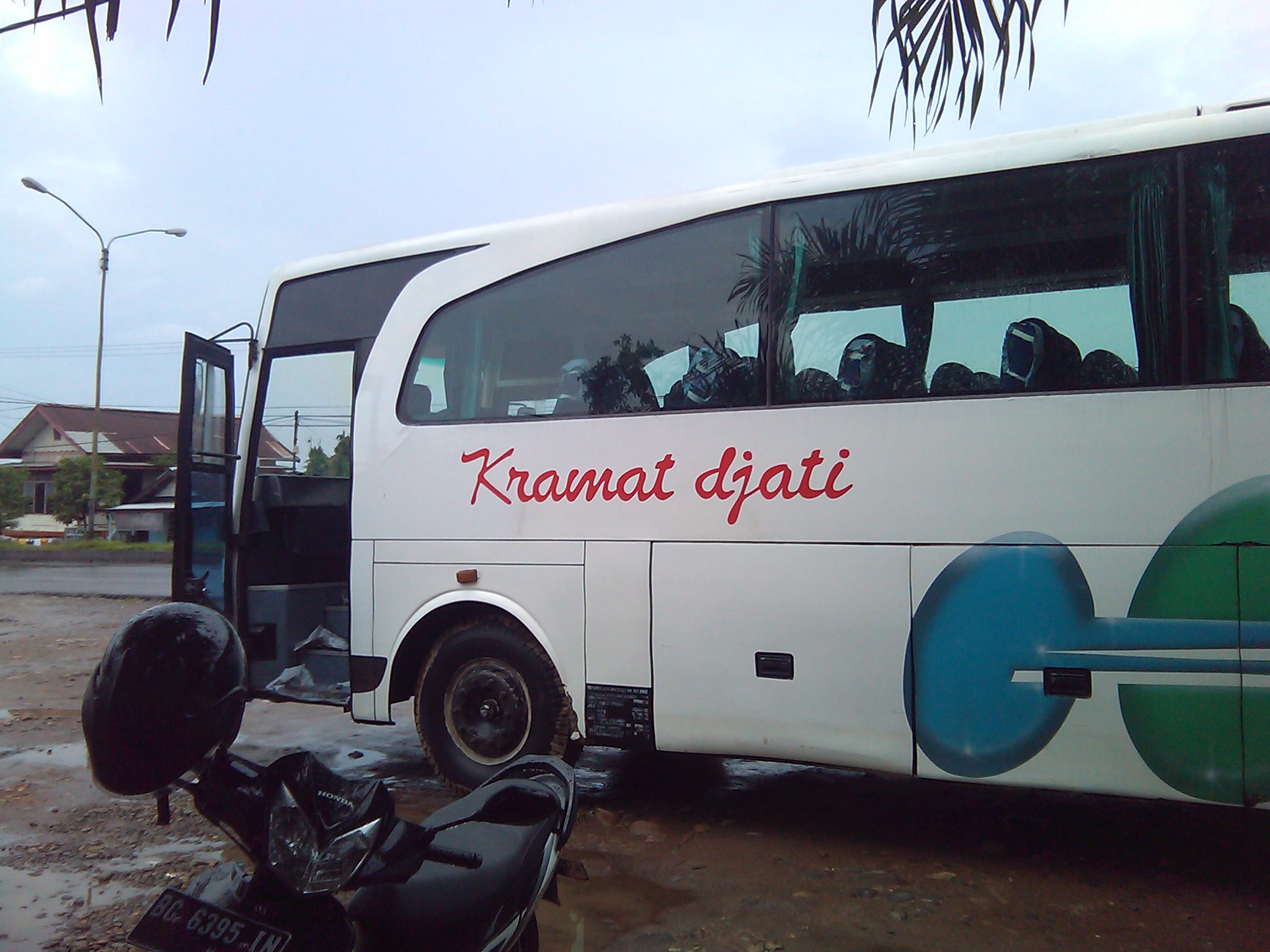 Transport Daerah Masyarakat Komuter Indonesia